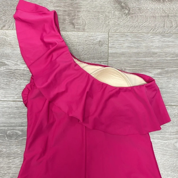 NWOT Kona Sol Ruffle One Shoulder Full Coverage One Piece Swimsuit M (8-10) - Picture 9 of 16